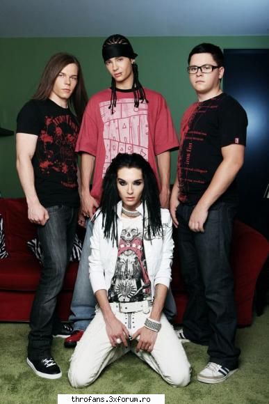 :nebun: poze cu tokio hotel.